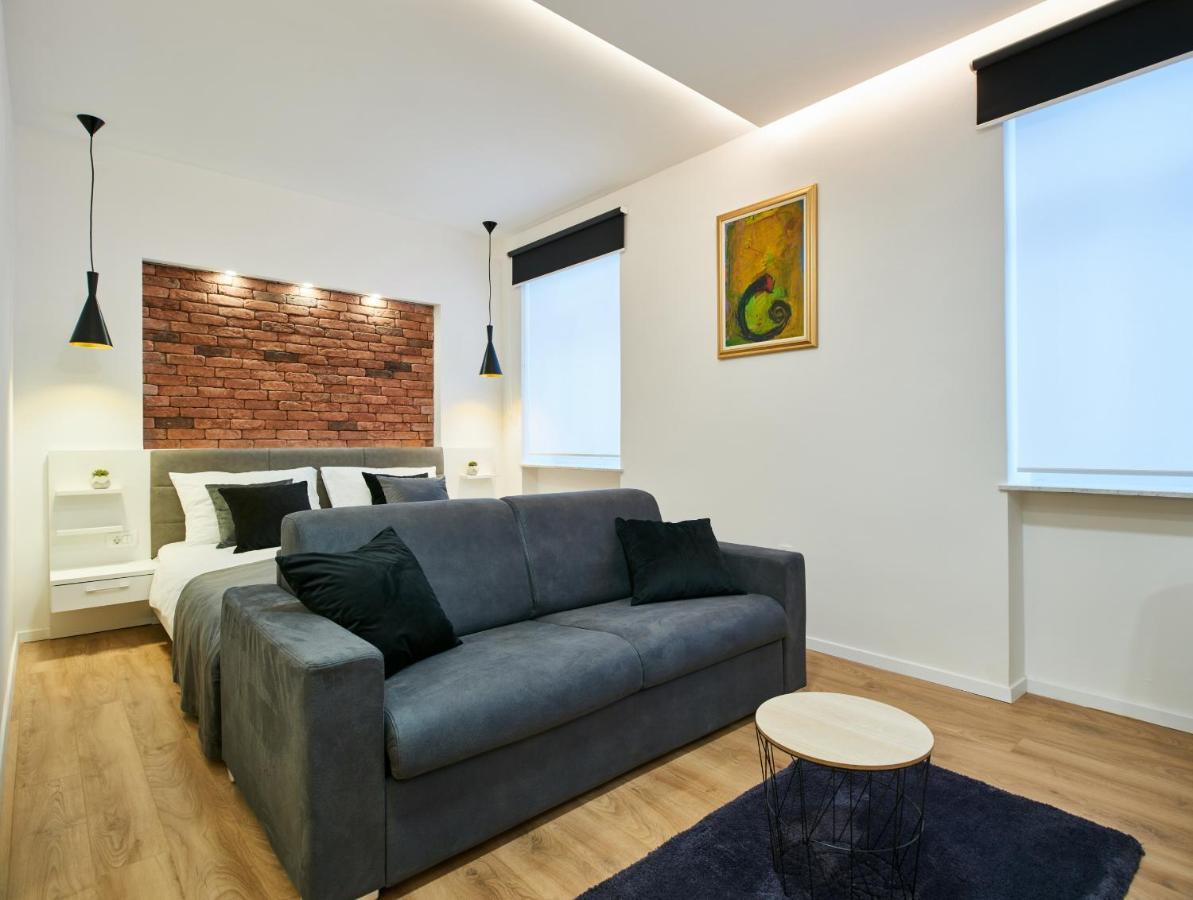 Bed Of Roses Apt 1, Luxury, Designer Decorated زغرب المظهر الخارجي الصورة